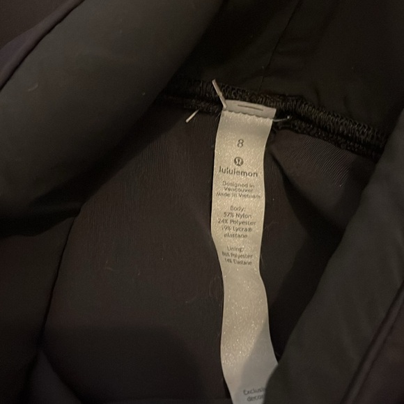 Lululemon top - Picture 3 of 3